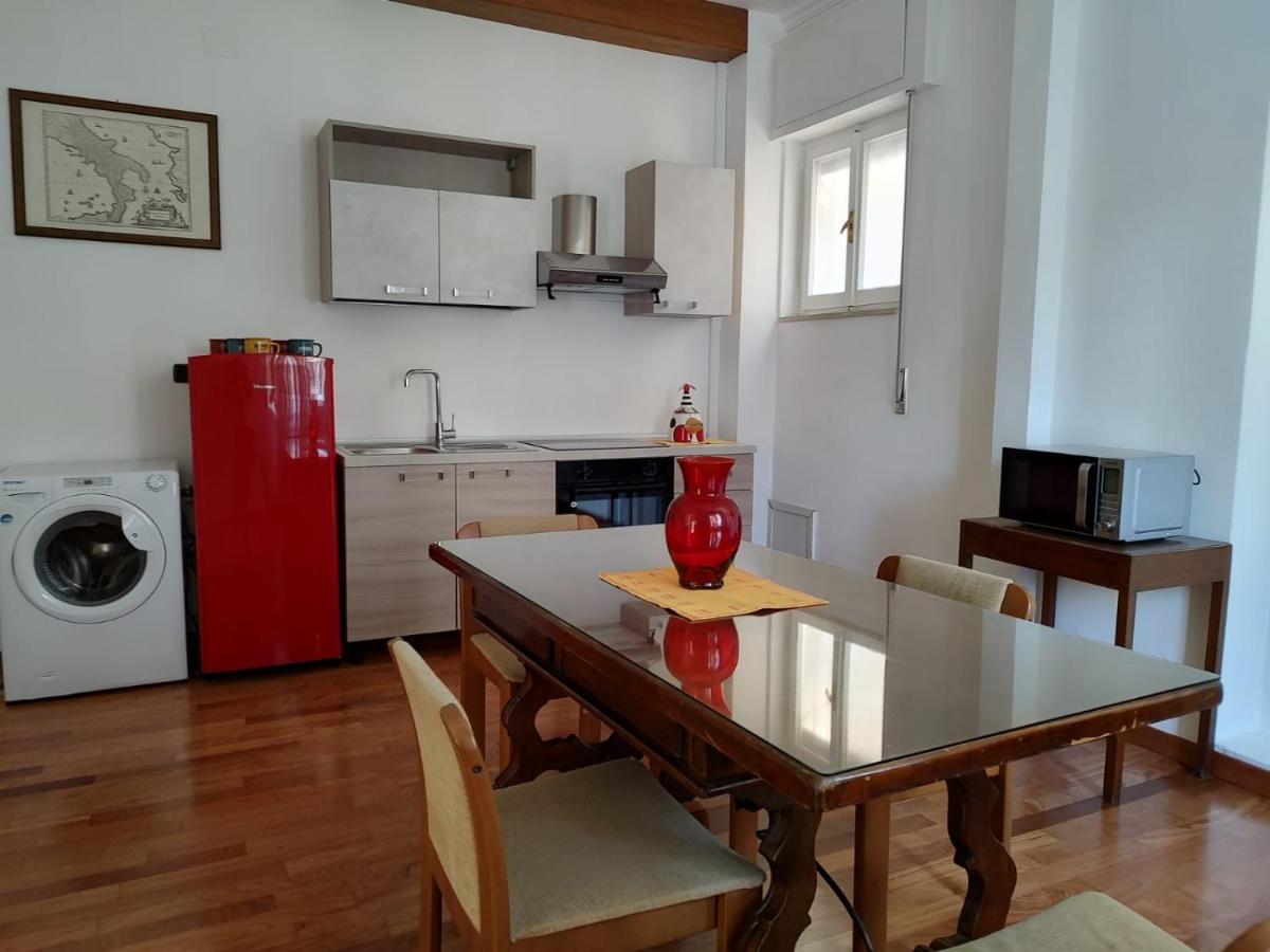 Nel Mezzo Del Cammin Apartamento Brindisi Exterior foto