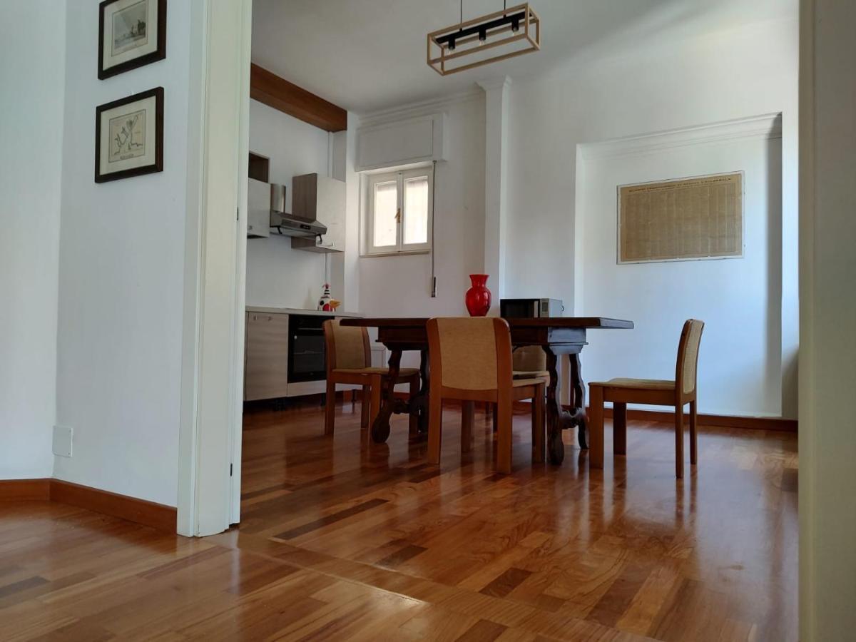 Nel Mezzo Del Cammin Apartamento Brindisi Exterior foto