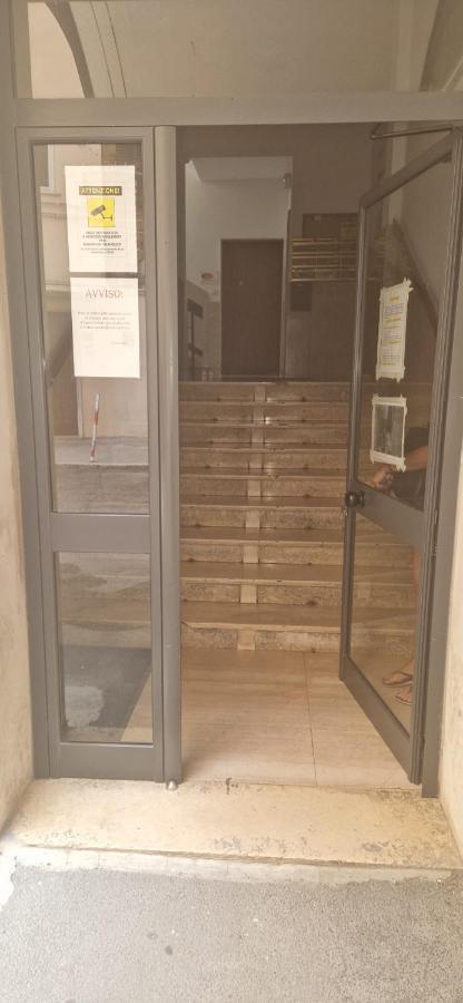 Nel Mezzo Del Cammin Apartamento Brindisi Exterior foto